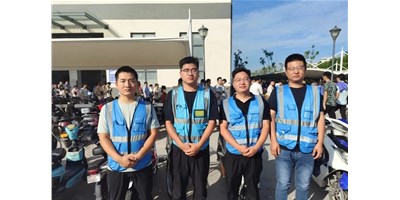 维持周到，时刻坚守，是他们的写照